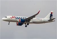 Alexandro Dias. Click to see full size photo