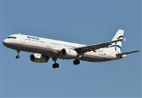 Rubn Gil - Noisy Spotters. Click to see full size photo