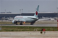 Marc Burgueros - Aerobarcelona. Click to see full size photo