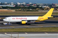 Huang ChengJen. Click to see full size photo