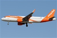 Gabriele Fontana - Tuscan Aviation. Click to see full size photo