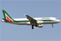 Gabriele Fontana - Tuscan Aviation. Click to see full size photo