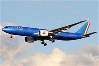 Gabriele Fontana - Tuscan Aviation. Click to see full size photo