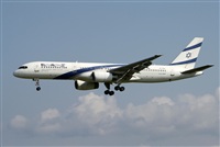 Jordi Rull Dalmau.Spotters BCN-El Prat. Click to see full size photo