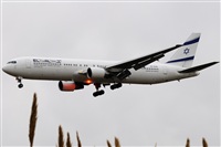 Joan Borrs - Spotters Barcelona - El Prat. Click to see full size photo