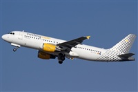 Rubn Gil - Noisy Spotters. Click to see full size photo