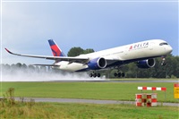 Miguel A. gueda Rguez.  (CANARY ISLANDS SPOTTING). Click to see full size photo