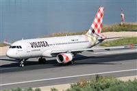Cele - Spotters BCN. Click to see full size photo