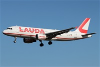 �Oscar Mart�nez spotter Barcelona el Prat. Click to see full size photo