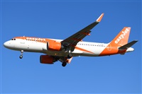 �Manuel Zarallo G.. Click to see full size photo