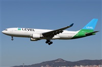 �Oscar Mart�nez spotter Barcelona el Prat. Click to see full size photo