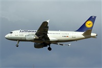 Adolfmalet-Spotters Barcelona-El Prat. Click to see full size photo