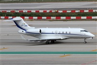 Jos Miguel Bernases - Noisy Spotters. Click to see full size photo