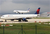 Jose Bornay - Spotters Barcelona - El Prat. Click to see full size photo