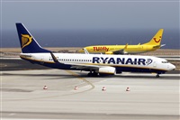 Nacho Rodriguez - Canary Islands Spotting. Click to see full size photo