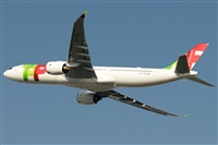 Gabriele Fontana - Tuscan Aviation. Click to see full size photo