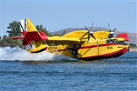 Anonymous aviation photographer-AIRE.ORG. Click to see full size photo