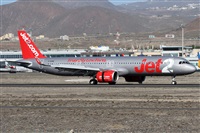 �Alfonso Sol�s - Asociaci�n Canary Islands Spotting. Click to see full size photo