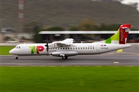 �Aar�n25. Click to see full size photo