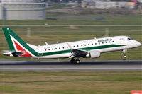 Rubn Gil - Noisy Spotters. Click to see full size photo