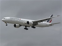 Naoto Goto - South American Spotters Asu-Py. Click to see full size photo