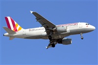 Adolfmalet-Spotters Barcelona-El Prat. Click to see full size photo