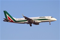 Jordi Rull Dalmau.Spotters BCN-El Prat. Click to see full size photo