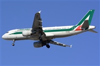 Adolfmalet-Spotters Barcelona-El Prat. Click to see full size photo