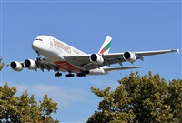Adolfmalet-Spotters Barcelona-El Prat. Click to see full size photo