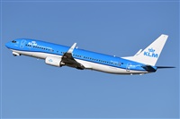 Adolfmalet-Spotters Barcelona-El Prat. Click to see full size photo