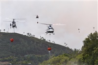 Anonymous aviation photographer-AIRE.ORG. Click to see full size photo