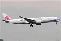 Gabriele Fontana - Tuscan Aviation. Click to see full size photo