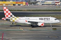 �Cele - Spotters BCN. Click to see full size photo