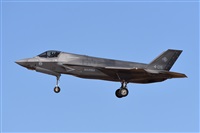 �Anonymous aviation photographer-AIRE.ORG. Click to see full size photo