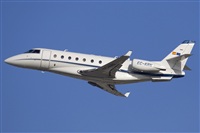 Jos Miguel Bernases - Noisy Spotters. Click to see full size photo