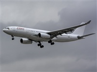 Naoto Goto - South American Spotters Asu-Py. Click to see full size photo