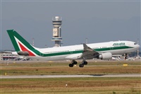 Gabriele Fontana - Tuscan Aviation. Click to see full size photo
