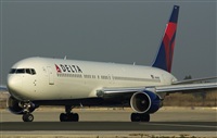 Adolfmalet-Spotters Barcelona-El Prat. Click to see full size photo