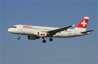 Jordi Rull Dalmau.Spotters BCN-El Prat. Click to see full size photo