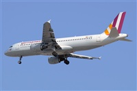 Adolfmalet-Spotters Barcelona-El Prat. Click to see full size photo