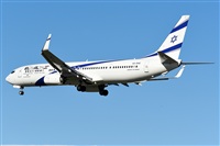 Adolfmalet-Spotters Barcelona-El Prat. Click to see full size photo