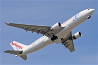 Jordi Rull Dalmau.Spotters BCN-El Prat. Click to see full size photo