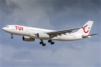 Besay Cabrera - FUE Plane Spotting. Click to see full size photo