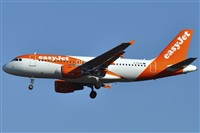 Gabriele Fontana - Tuscan Aviation. Click to see full size photo
