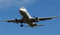 Adolfmalet-Spotters Barcelona-El Prat. Click to see full size photo