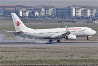 Rubn Gil - Noisy Spotters. Click to see full size photo