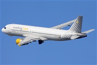 Jose Bornay - Spotters Barcelona - El Prat. Click to see full size photo