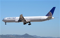 Adolfmalet-Spotters Barcelona-El Prat. Click to see full size photo