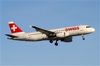 Jordi Rull Dalmau.Spotters BCN-El Prat. Click to see full size photo