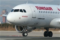 Adolfmalet-Spotters Barcelona-El Prat. Click to see full size photo